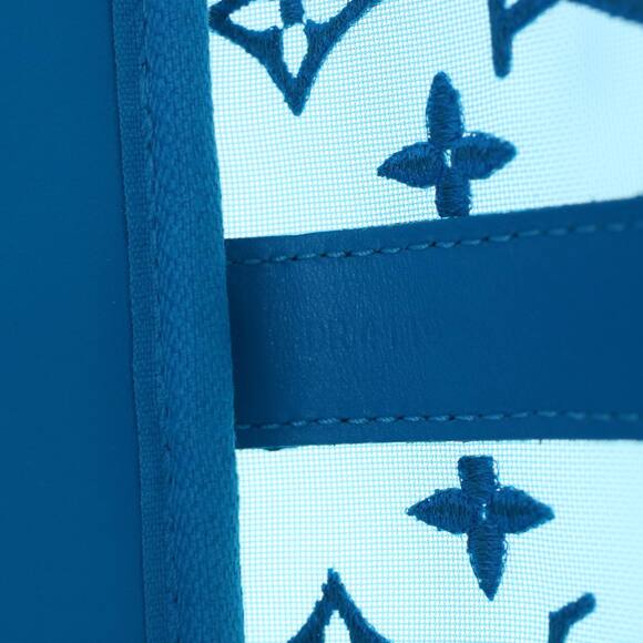 LOUIS VUITTON Mesh Keepall Triangle 50 Boston Bag Turquoise Blue M45048 - Picture 11 of 16